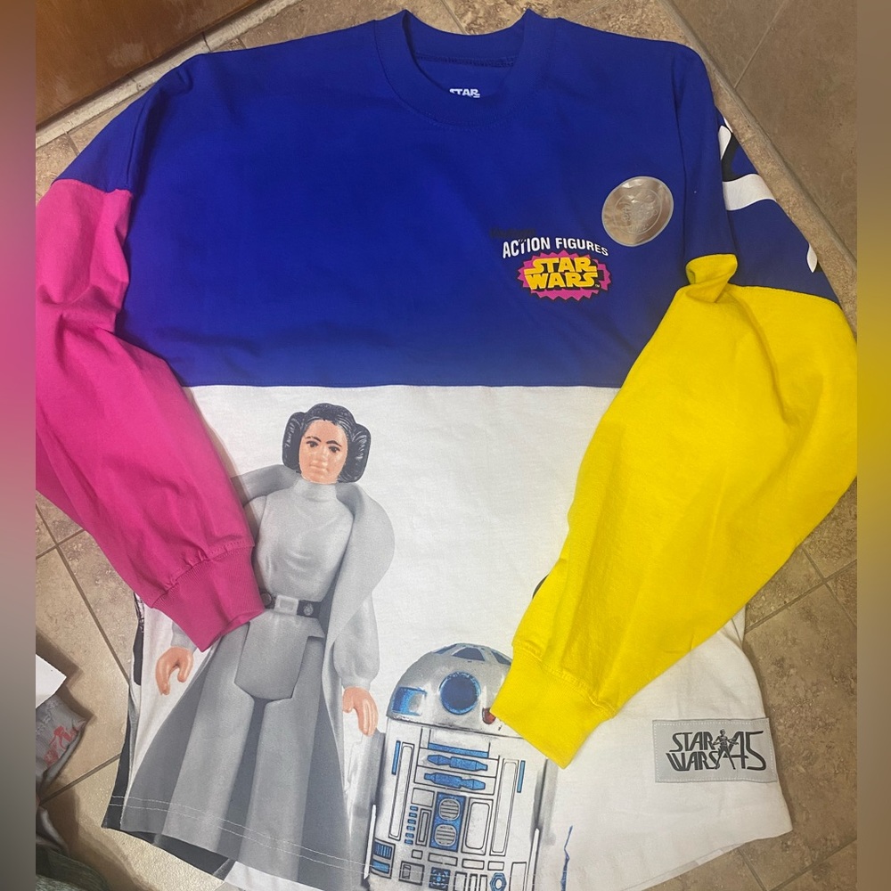 🥰 Disney’s StarWars Spirit Jersey